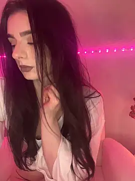 Snapshot of AdelinaAlia chatting on 02/23/26, 08:39 AdelinaAlia online show from 02/23/26, 08:39