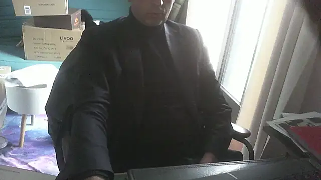 Snapshot of shyfrenchcock1 chatting on 02/10/26, 02:32 shyfrenchcock1 online show from 02/10/26, 02:32