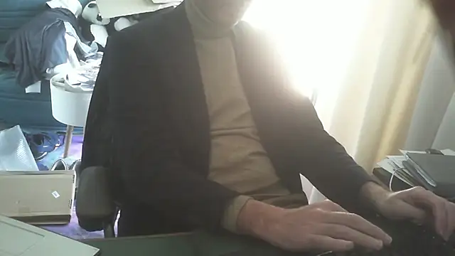 shyfrenchcock1 online show from 03/19/26, 01:26