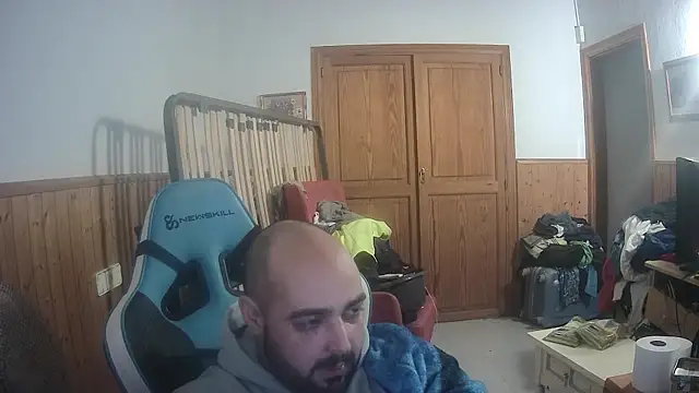 Snapshot of chicomallorca96 chatting on 01/08/26, 07:27 chicomallorca96 online show from 01/08/26, 07:27