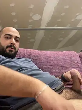 Snapshot of chicomallorca96 chatting on 01/15/26, 04:55 chicomallorca96 online show from 01/15/26, 04:55