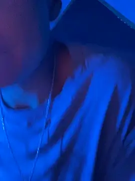 SkinnyHot444 online show from 02/06/25, 11:43