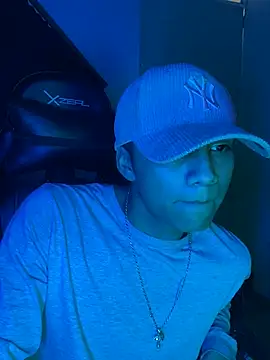 SkinnyHot444 online show from 02/07/25, 04:37