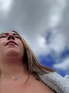 VIOLETA-25  online show from 12/19/25, 03:30