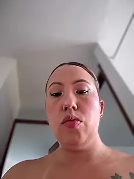 VIOLETA-25  online show from 02/13/26, 02:57