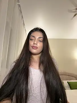 Snapshot of Sweet_Khalifa_ chatting on 01/09/25, 03:01 Sweet Khalifa  online show from 01/09/25, 03:01