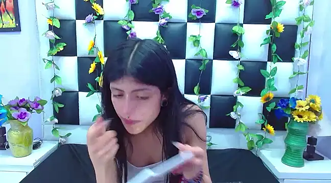 Morgana Smit online show from 02/12/25, 01:37