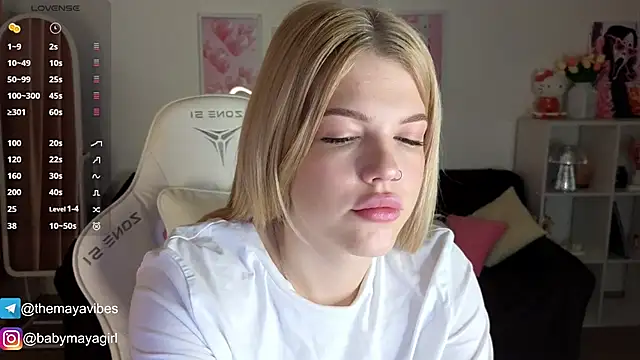 Maya Rave online show from 11/13/25, 03:49