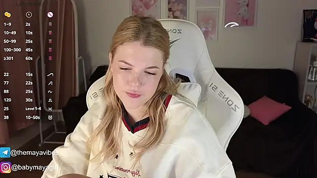 Maya Rave online show from 11/17/25, 04:07