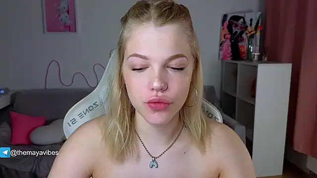 Maya Rave online show from 03/17/26, 03:33