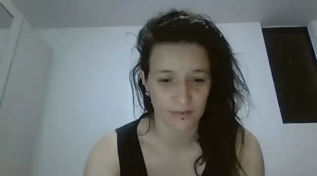 Snapshot of hanamy_joha chatting on 01/15/25, 12:09 hanamy joha online show from 01/15/25, 12:09