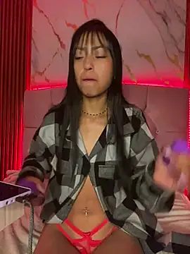 bonnie 18x online show from 03/23/25, 04:27