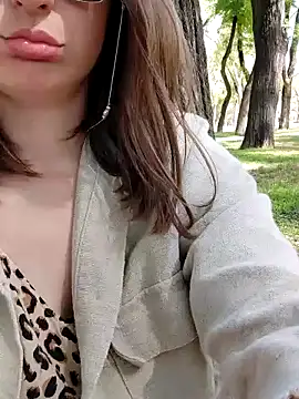 M1lfa online show from 12/10/24, 07:00