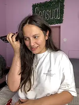 PoliBenett  online show from 12/26/24, 09:04