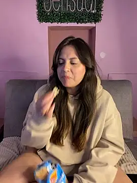 PoliBenett  online show from 01/14/25, 11:05