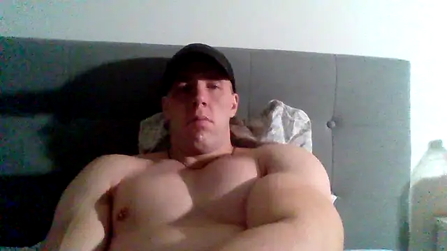 Snapshot of parkerxmuscle chatting on 01/12/25, 01:16 parkerxmuscle online show from 01/12/25, 01:16