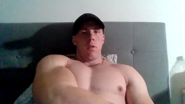 Snapshot of parkerxmuscle chatting on 01/12/25, 04:18 parkerxmuscle online show from 01/12/25, 04:18
