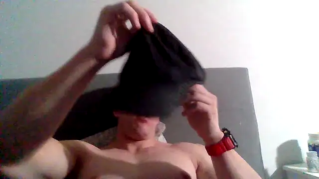 Snapshot of parkerxmuscle chatting on 01/29/25, 03:58 parkerxmuscle online show from 01/29/25, 03:58