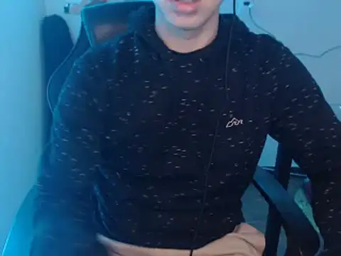 Snapshot of anjonoturno1 chatting on 12/20/24, 07:28 anjonoturno1 online show from 12/20/24, 07:28