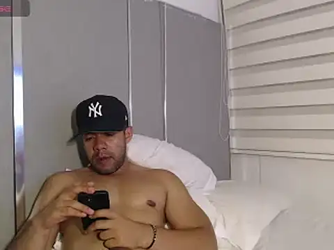 Snapshot of FaustoCock chatting on 01/29/25, 02:51 FaustoCock online show from 01/29/25, 02:51