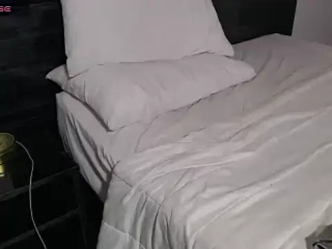 Snapshot of FaustoCock chatting on 02/24/25, 03:33 FaustoCock online show from 02/24/25, 03:33