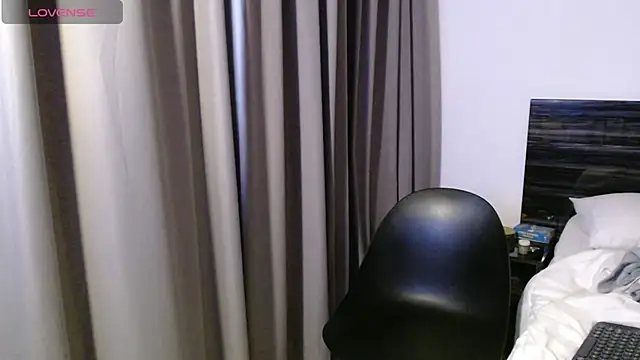 Snapshot of FaustoCock chatting on 03/11/25, 04:51 FaustoCock online show from 03/11/25, 04:51