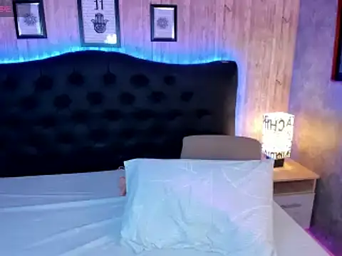 Snapshot of Edelaine_rogers chatting on 01/15/25, 03:54 Edelaine rogers online show from 01/15/25, 03:54