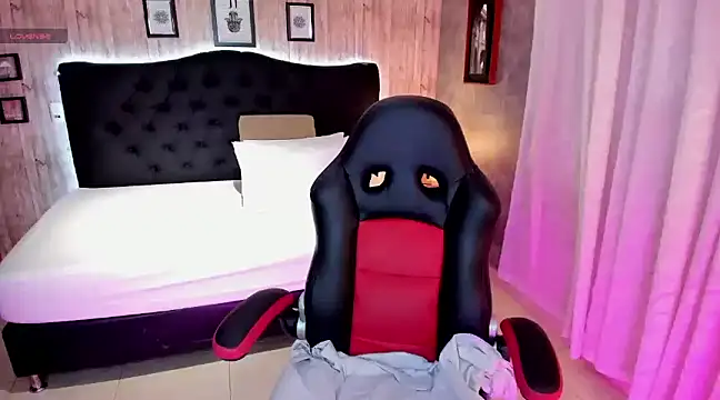 Snapshot of Edelaine_rogers chatting on 03/05/25, 03:51 Edelaine rogers online show from 03/05/25, 03:51