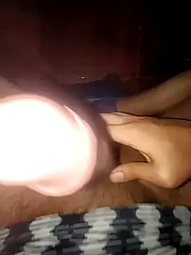 Snapshot of HardDick2 chatting on 11/13/25, 12:53 HardDick2 online show from 11/13/25, 12:53