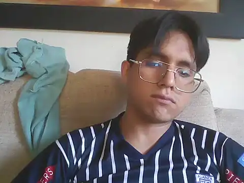 Snapshot of HardDick2 chatting on 07/18/26, 09:51 HardDick2 online show from 07/18/26, 09:51