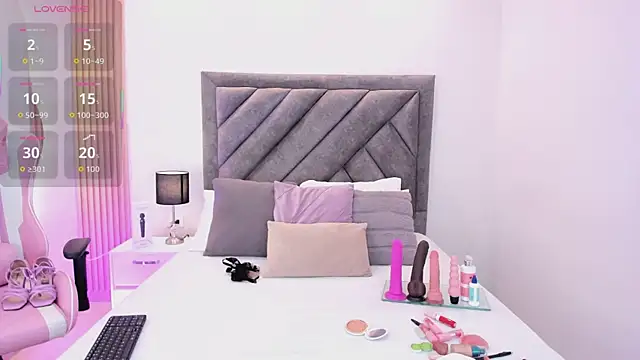 ValeryPettry 1 online show from 10/01/25, 01:06