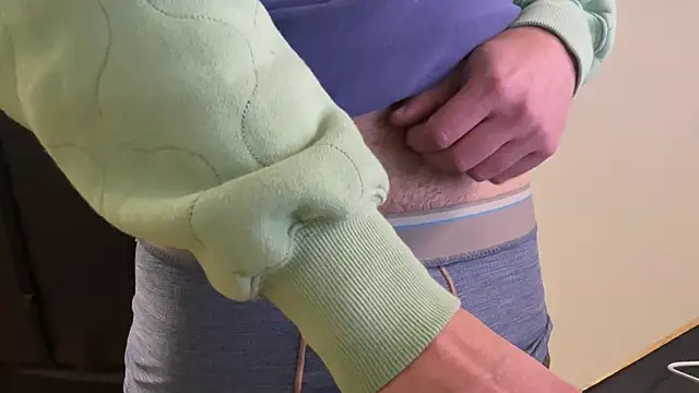 Snapshot of Dylansd chatting on 01/08/25, 04:55 Dylansd online show from 01/08/25, 04:55