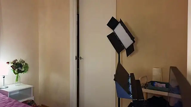 Snapshot of Rita_flame chatting on 01/29/25, 08:46 Rita flame online show from 01/29/25, 08:46