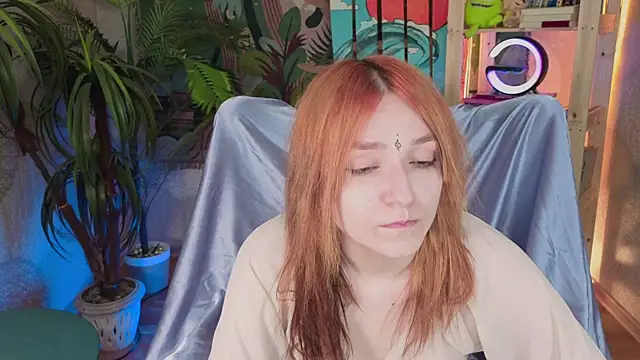 Snapshot of Rita_flame chatting on 11/16/25, 12:44 Rita flame online show from 11/16/25, 12:44