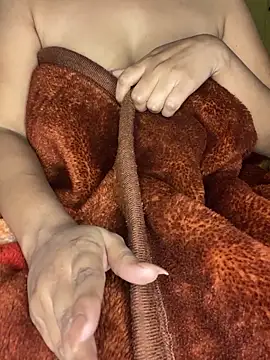 Snapshot of cum-to-nicky chatting on 01/02/25, 06:07 cum-to-nicky online show from 01/02/25, 06:07