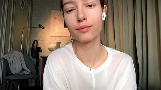 solar bella online show from 02/16/26, 06:31