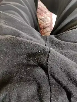 Snapshot of themostnaughtiestguyy chatting on 09/12/25, 08:03 themostnaughtiestguyy online show from 09/12/25, 08:03