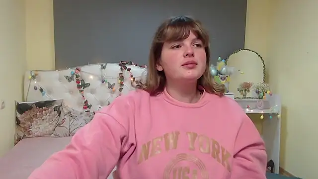 StaceyLex online show from 04/12/26, 05:01