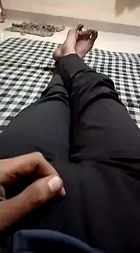 Snapshot of black_cobra70 chatting on 01/06/25, 03:08 black cobra70 online show from 01/06/25, 03:08