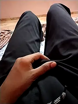 Snapshot of black_cobra70 chatting on 09/15/25, 02:06 black cobra70 online show from 09/15/25, 02:06