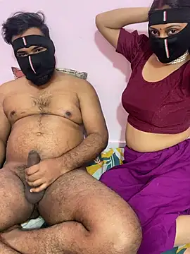 Snapshot of mickey_love chatting on 02/20/25, 07:45 mickey love online show from 02/20/25, 07:45