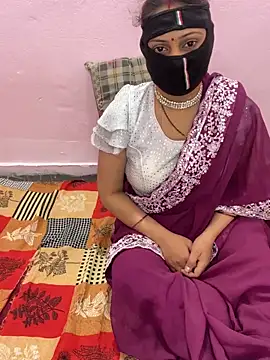 Snapshot of mickey_love chatting on 02/26/25, 07:53 mickey love online show from 02/26/25, 07:53