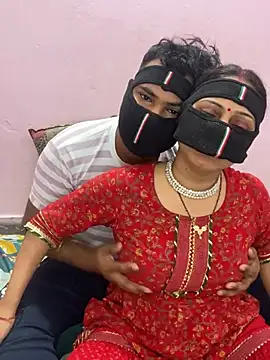 Snapshot of mickey_love chatting on 03/02/25, 11:29 mickey love online show from 03/02/25, 11:29