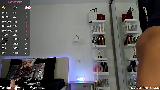 Snapshot of Angela_Myst chatting on 01/07/25, 08:56 Angela Myst online show from 01/07/25, 08:56