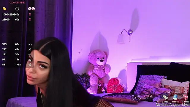 Snapshot of Angela_Myst chatting on 12/01/25, 01:27 Angela Myst online show from 12/01/25, 01:27