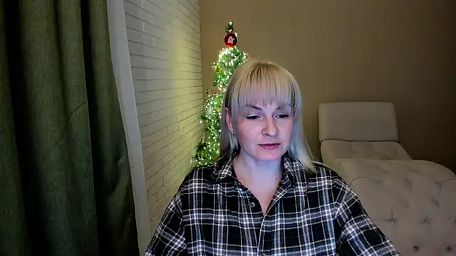 Snapshot of Alicee_Gracee chatting on 01/05/26, 09:18 Alicee Gracee online show from 01/05/26, 09:18