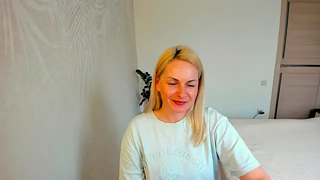 Alicee Gracee online show from 03/26/26, 10:43