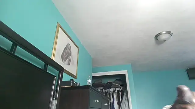 Snapshot of you_like_my_chocolate101 chatting on 10/08/25, 06:27 you like my chocolate101 online show from 10/08/25, 06:27