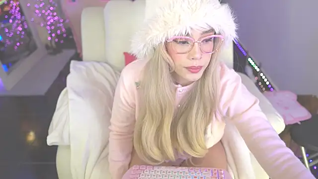 Snapshot of concubine chatting on 01/27/25, 02:10 concubine online show from 01/27/25, 02:10