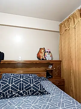 Snapshot of Lucy_Chery chatting on 11/05/25, 10:21 Lucy Chery online show from 11/05/25, 10:21